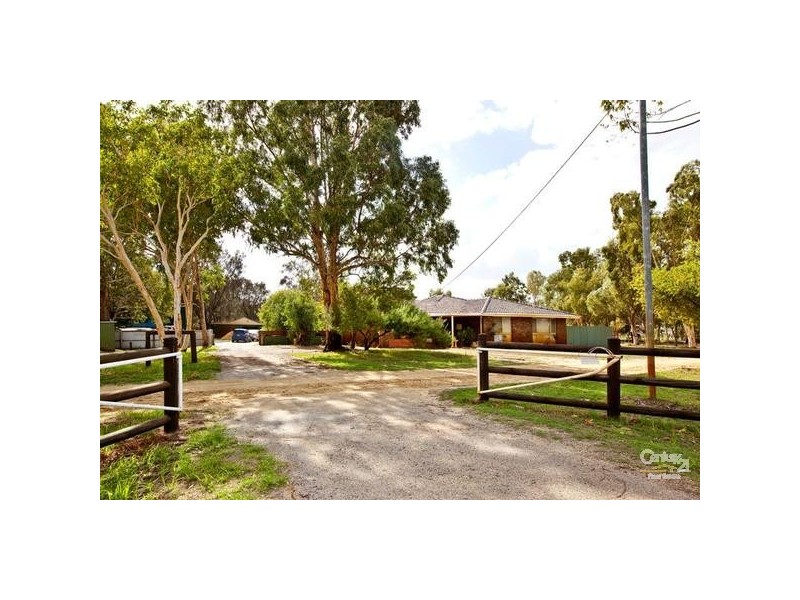 172 Gossage Road, Cardup WA 6122