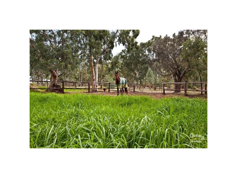 172 Gossage Road, Cardup WA 6122