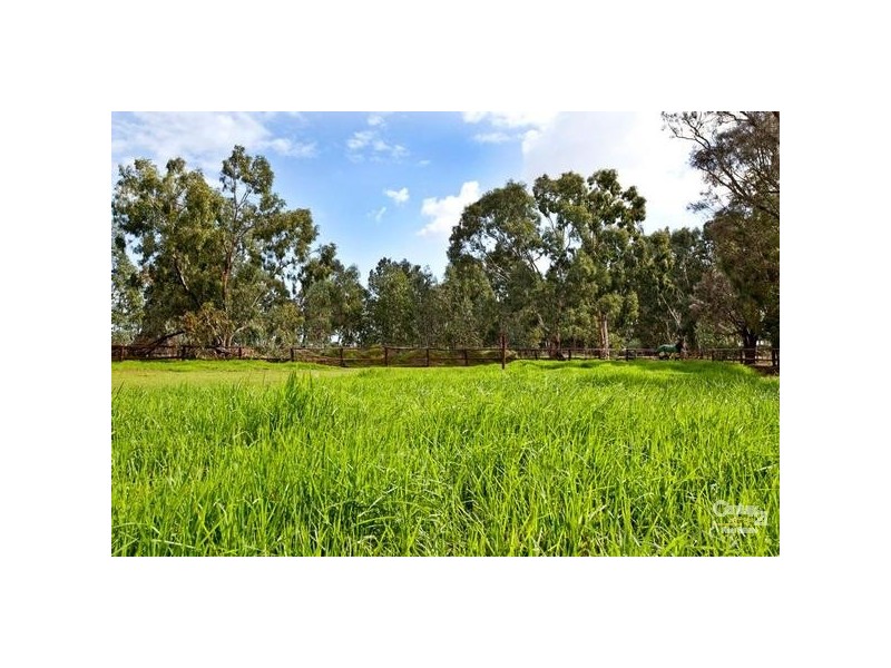 172 Gossage Road, Cardup WA 6122