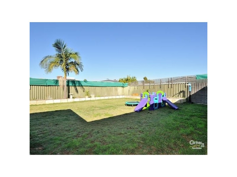 20 Hibbertia Crescent, Riverton WA 6148
