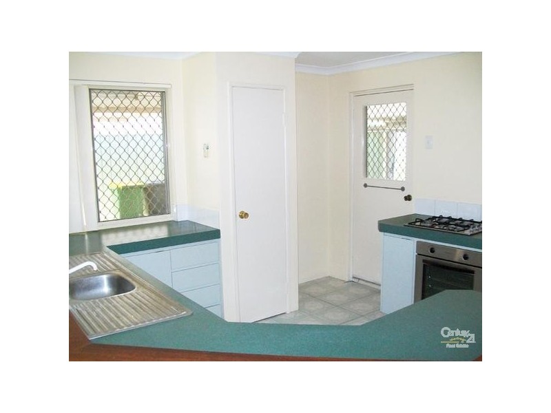 2 Molloy Circuit, Atwell WA 6164