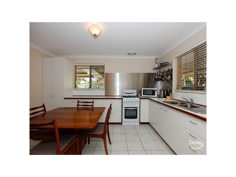 28 Eureka Place, Seville Grove WA 6112