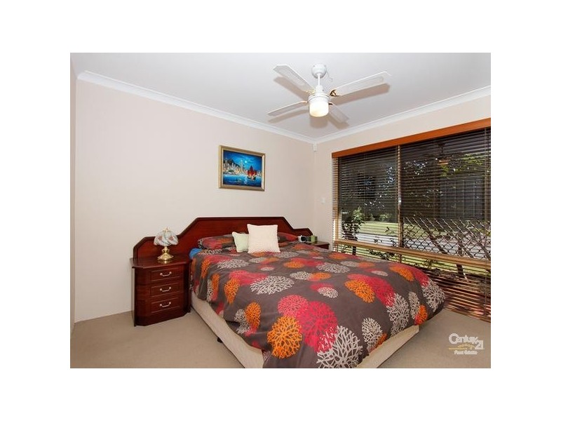 28 Eureka Place, Seville Grove WA 6112