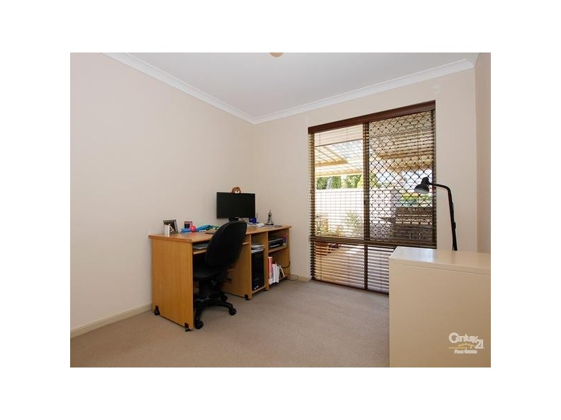 28 Eureka Place, Seville Grove WA 6112