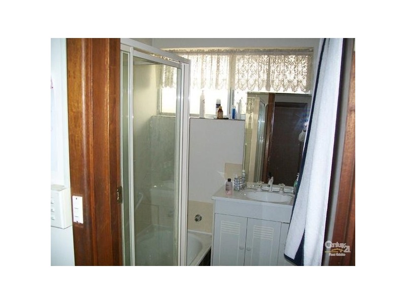 12B Ochiltree Way, Kardinya WA 6163