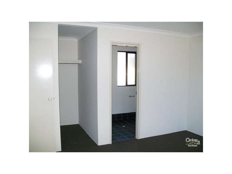 10 Erlon Way, Harrisdale WA 6112