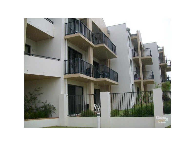 1/17 Southdown Place, Thornlie WA 6108