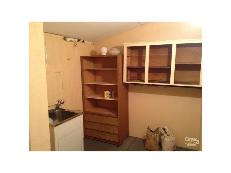 37 Fifth Road, Armadale WA 6112