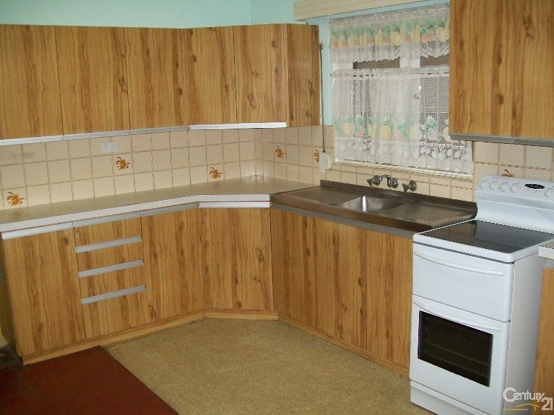 8 Stafford Road, Kenwick WA 6107