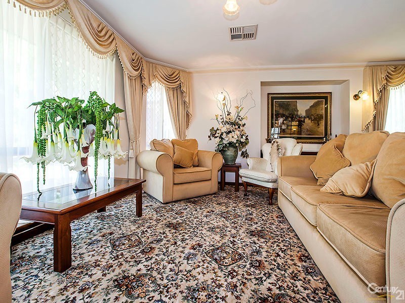 5 Bishop Close, Seville Grove WA 6112