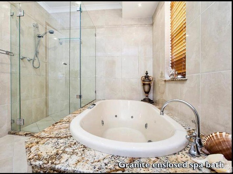 5 Bishop Close, Seville Grove WA 6112