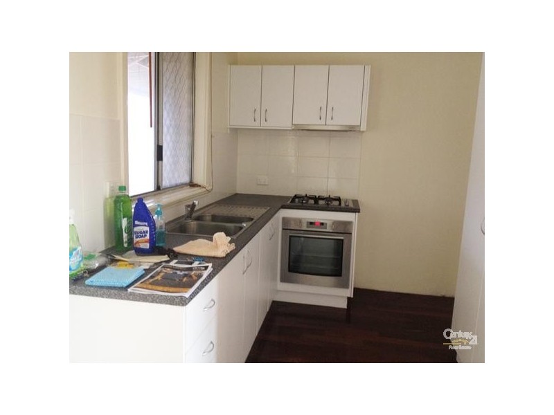 60 Pearl Road, Cloverdale WA 6105