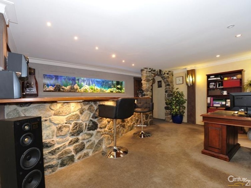 11 Chilcott Gardens, Gosnells WA 6110