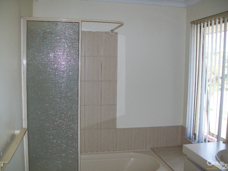 1/100 Caledonian Avenue, Maylands WA 6051