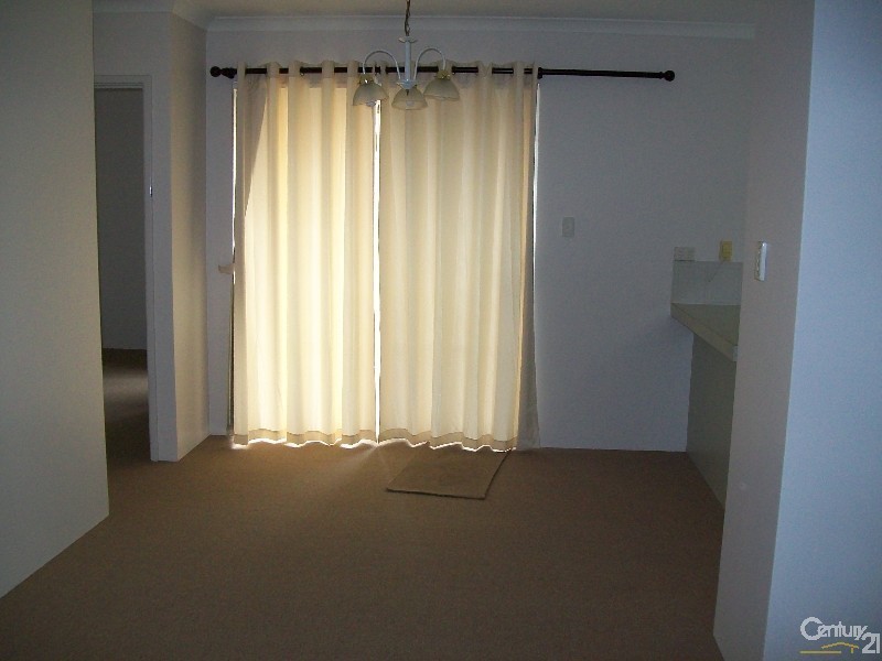 12/31 Third Avenue, Kelmscott WA 6111