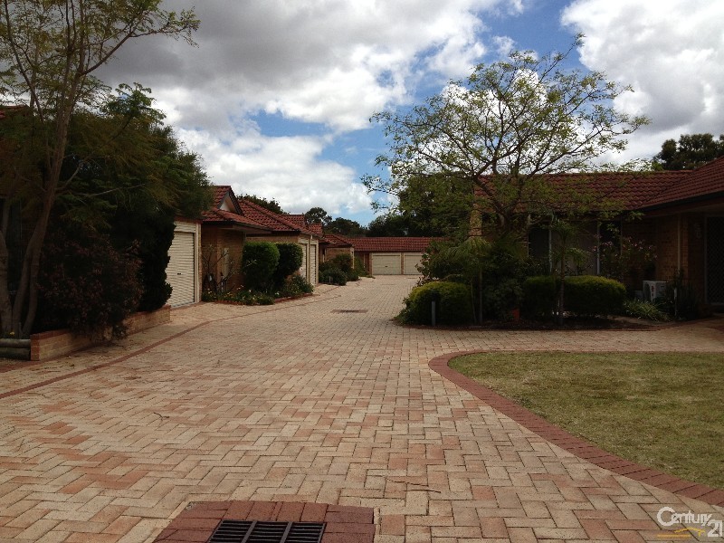 12/31 Third Avenue, Kelmscott WA 6111