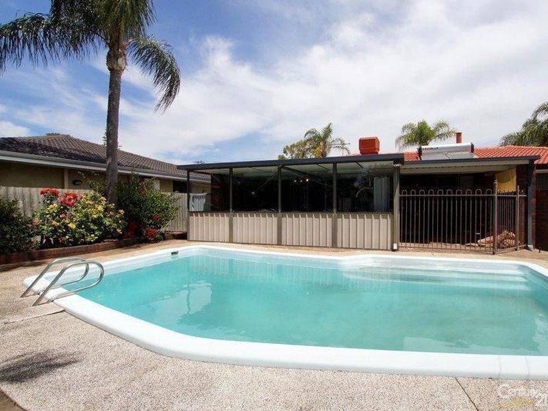 7 Mirrelia Way, Riverton WA 6148