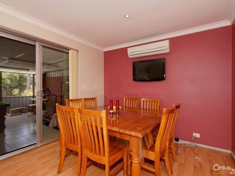 7 Mirrelia Way, Riverton WA 6148