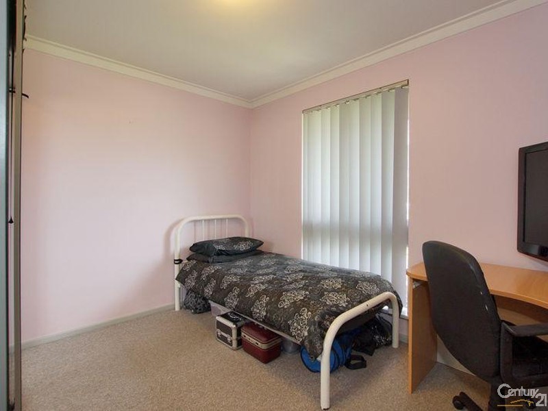 7 Mirrelia Way, Riverton WA 6148
