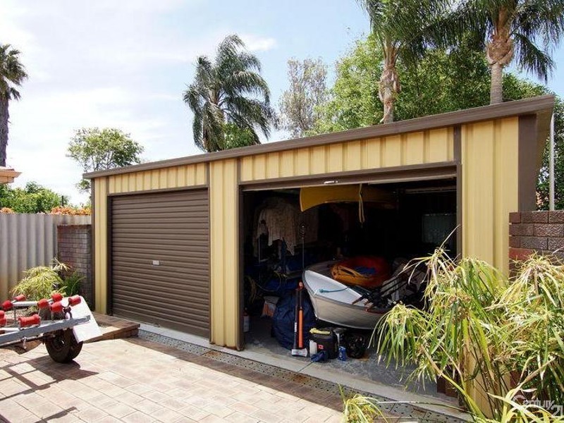 7 Mirrelia Way, Riverton WA 6148