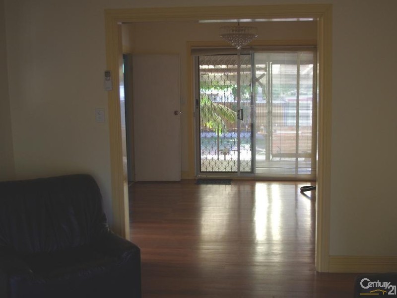 5 Chelsfield Street, Gosnells WA 6110