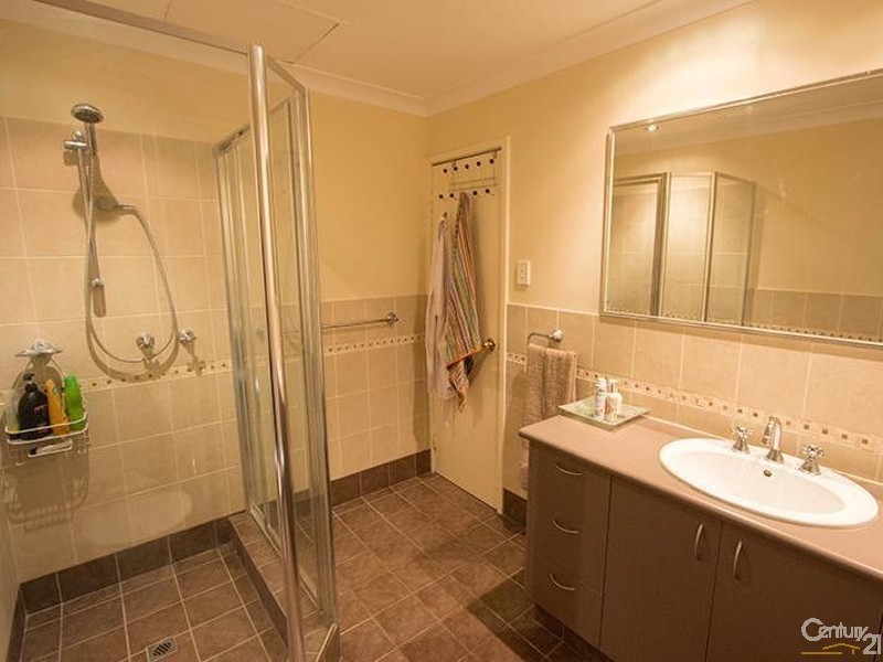 18 Timbrell Way, Leeming WA 6149