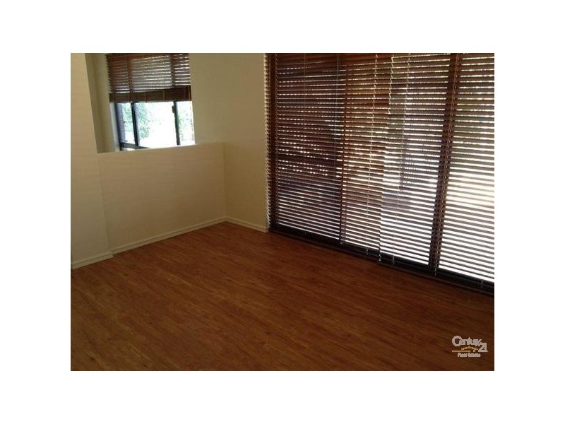 29 Steiner Avenue, Success WA 6164