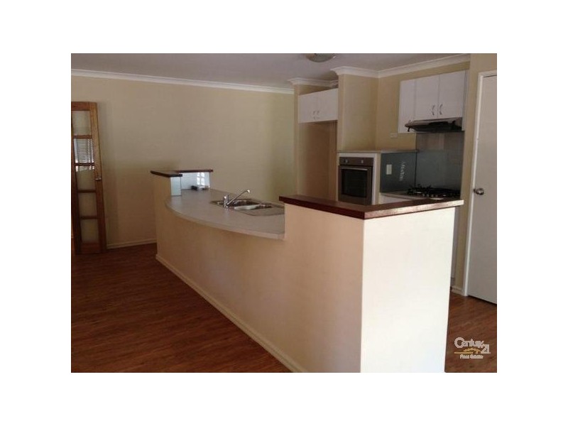 29 Steiner Avenue, Success WA 6164