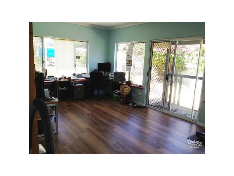 53 Hubbard Way, Medina WA 6167