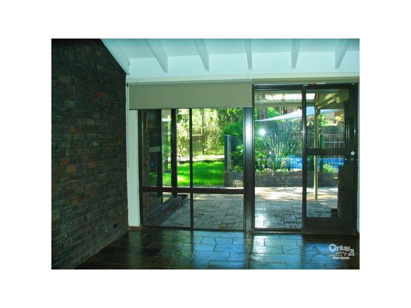 7 Sefton Road, Roleystone WA 6111