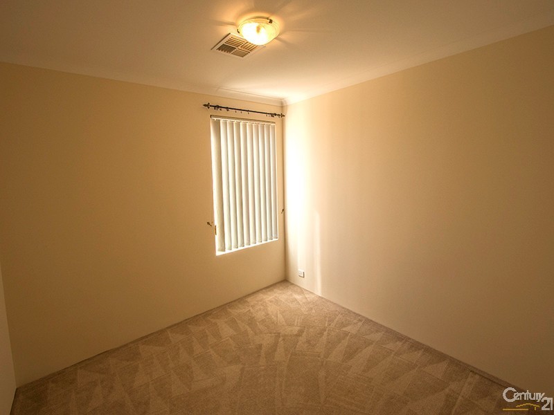 15 La Fayette Boulevard, Bibra Lake WA 6163