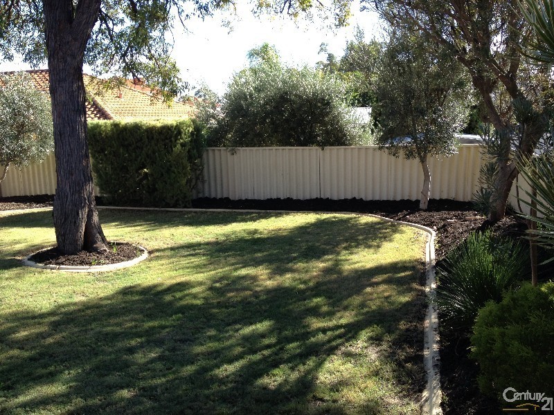 15 La Fayette Boulevard, Bibra Lake WA 6163