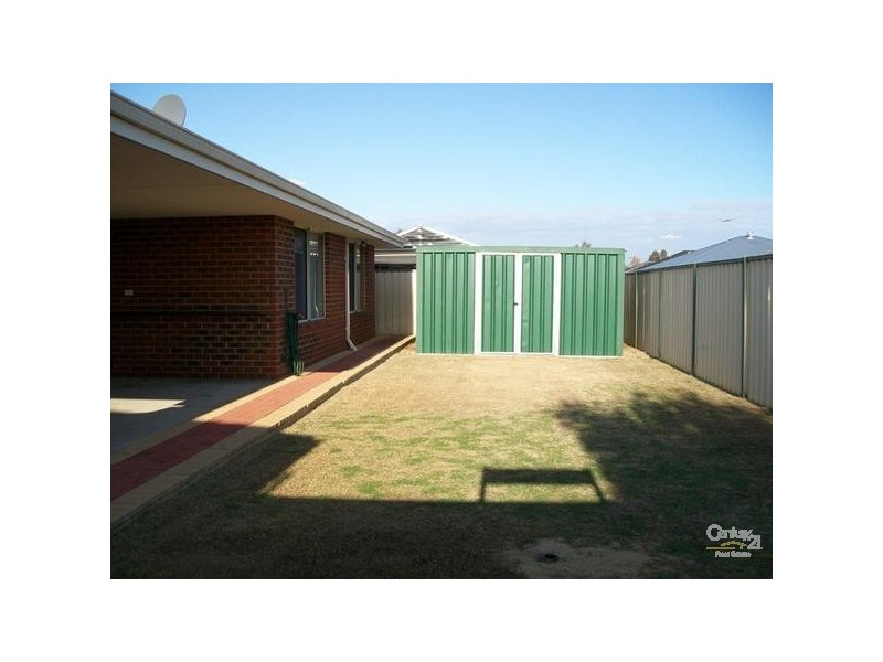 26 Hesketh Avenue, Seville Grove WA 6112