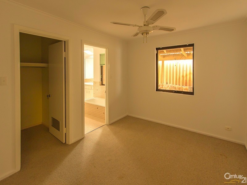5 Terry Road, Leeming WA 6149