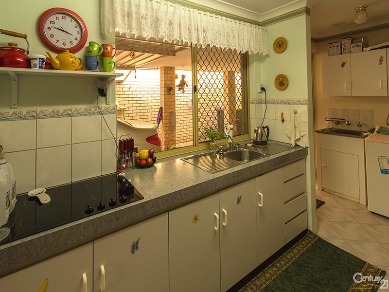 15 Juniper Court, Thornlie WA 6108