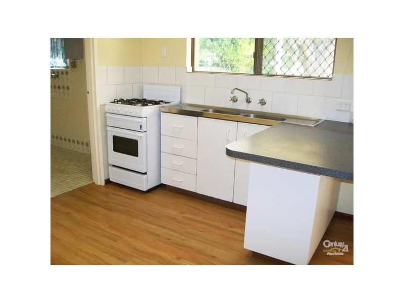 8 Berberis Way, Forrestfield WA 6058