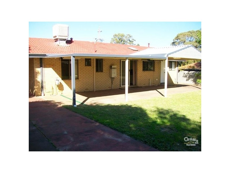 8 Berberis Way, Forrestfield WA 6058