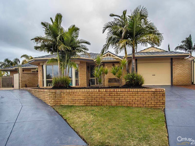 8 Capill Corner, Leeming WA 6149