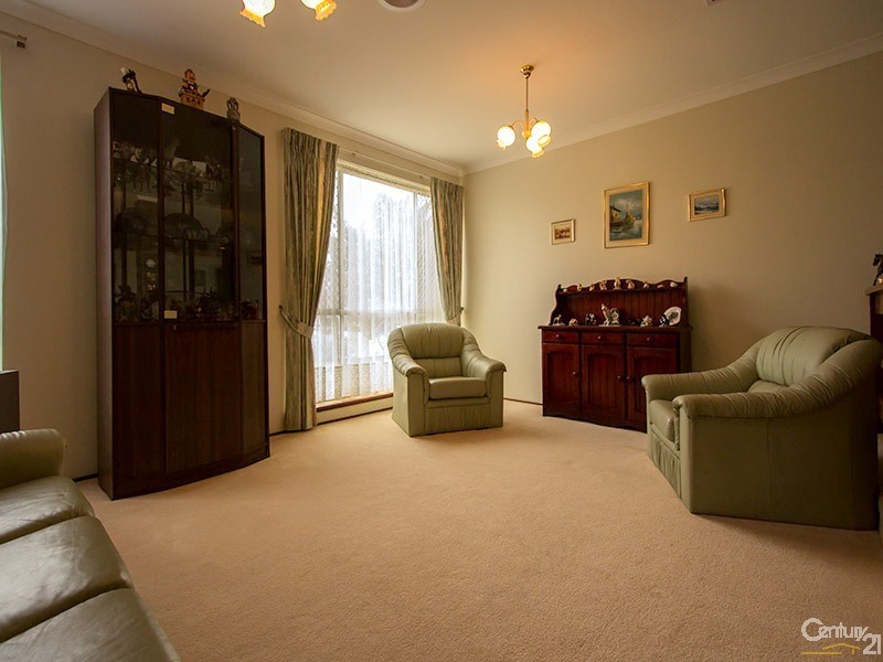 2 Terry Road, Leeming WA 6149