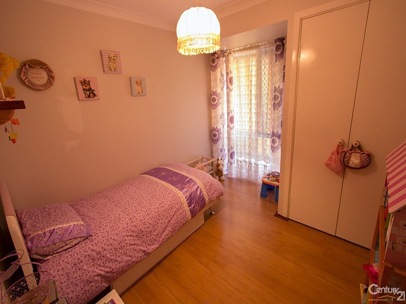 2 Terry Road, Leeming WA 6149