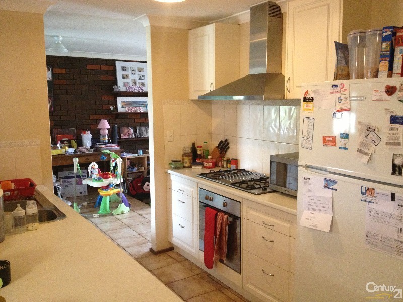 24 Sevington Street, Maddington WA 6109