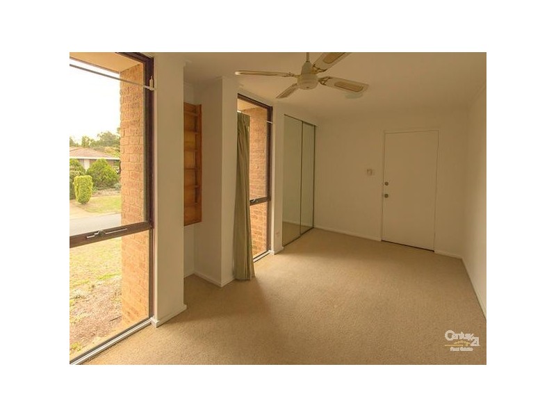 5 Terry Road, Leeming WA 6149