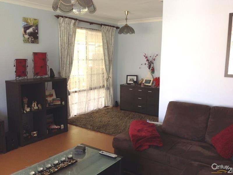 10 Little Rush Close, South Lake WA 6164