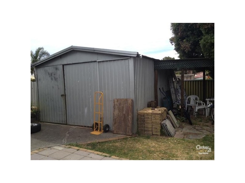 10 Little Rush Close, South Lake WA 6164