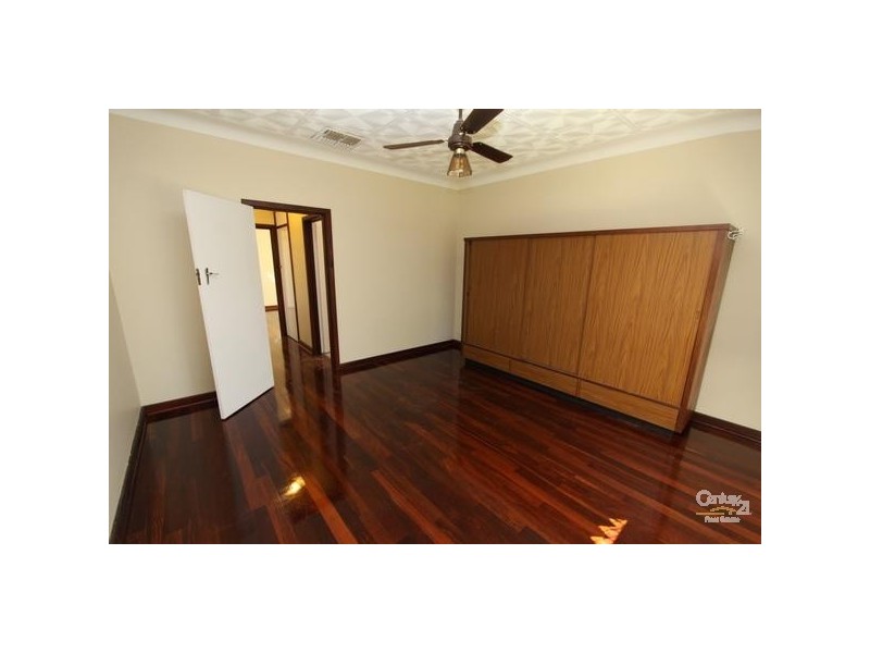 3 Astley Street, Gosnells WA 6110