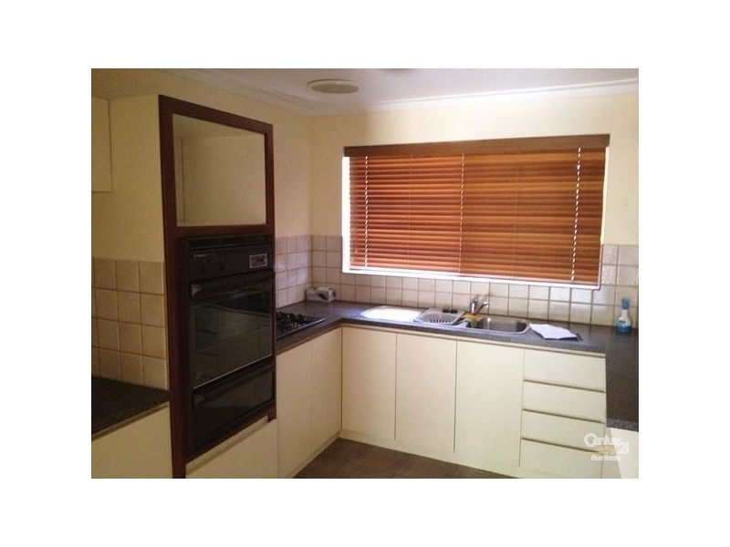 U4/3 Marsh Road, Mount Richon WA 6112