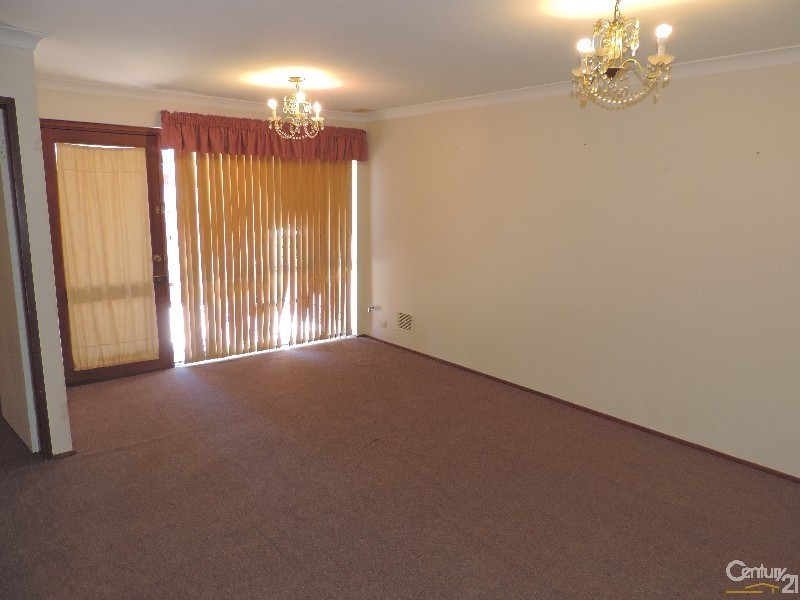 9 Hargrave drive, Thornlie WA 6108