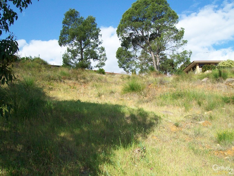 7 Derry Avenue, Mount Nasura WA 6112