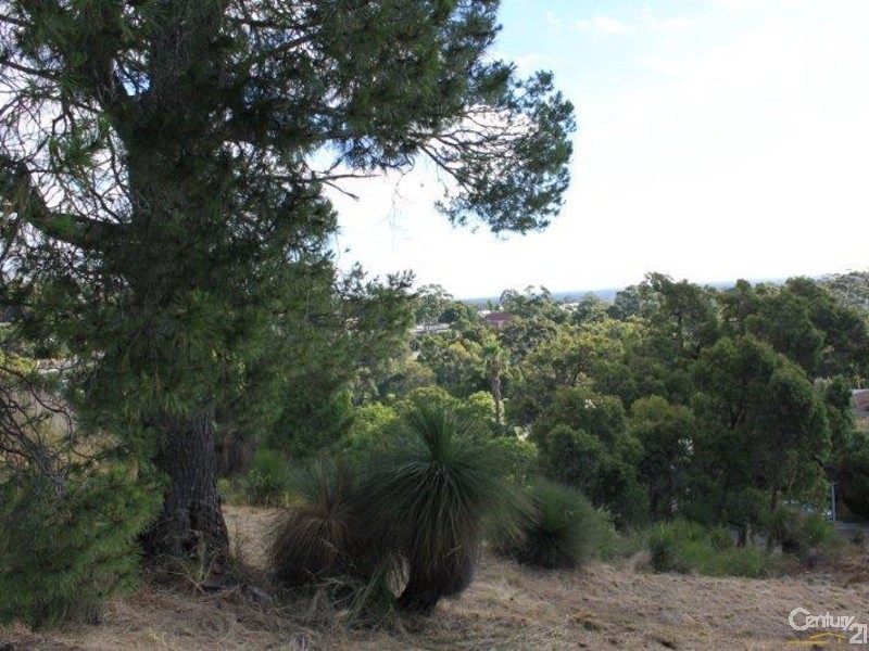 7 Derry Avenue, Mount Nasura WA 6112