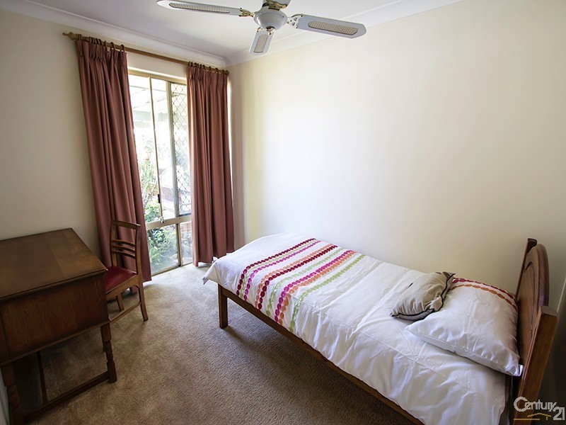 13 Bryne Place, Leeming WA 6149